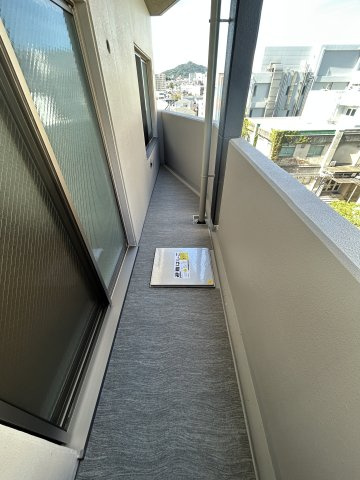 【バルコニー】