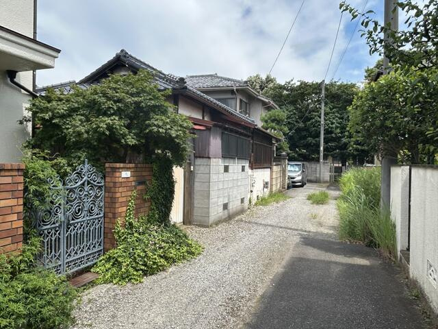 市川市八幡６丁目の売地の周辺