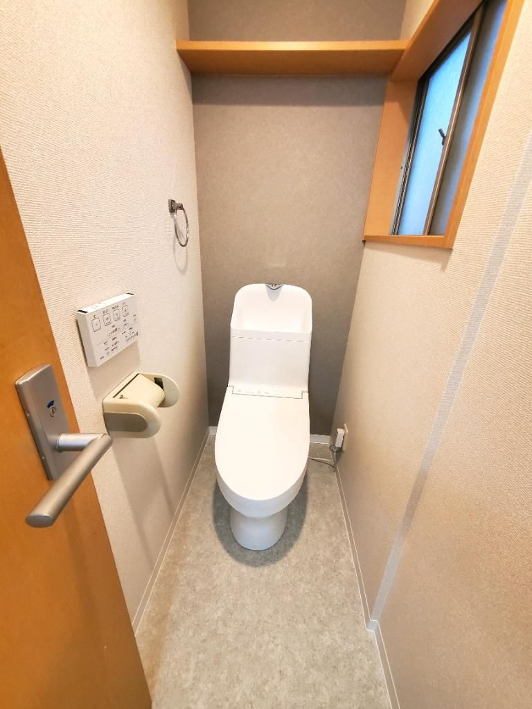 門真市向島町リノベ貸家のトイレ