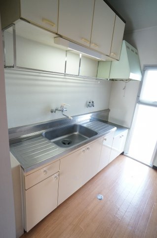 ハイツ別荘園のキッチン|参考、同建物・同間取りの号室