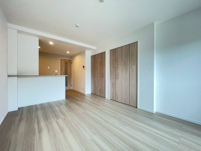 【寝室】 | Natsunami Terrace