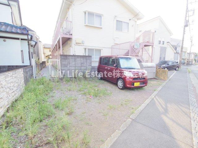 サンハイツ の駐車場