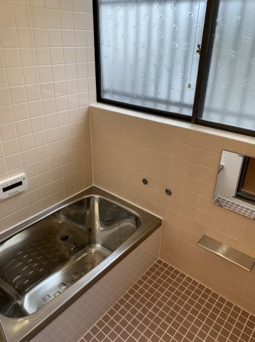 千草台戸建のキッチン