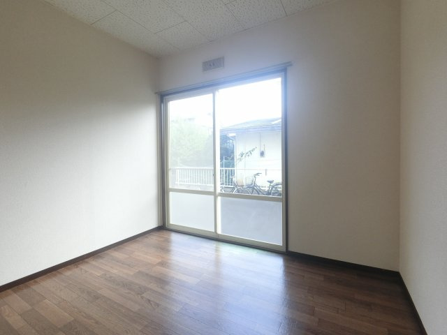 【寝室】 | クレスト21