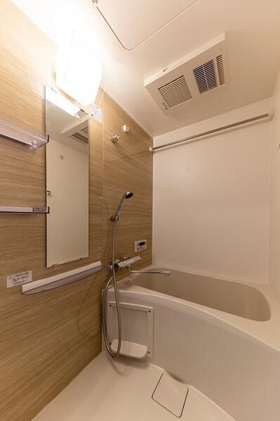 ＣＯＣＯＣＵＢＥ江古田Ｓｏｕｔｈの浴室