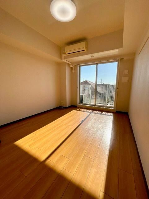 レジディア中野富士見台の寝室