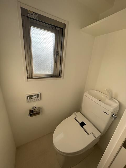グランリーヴェル横濱和田町ＥＬＭＯのトイレ