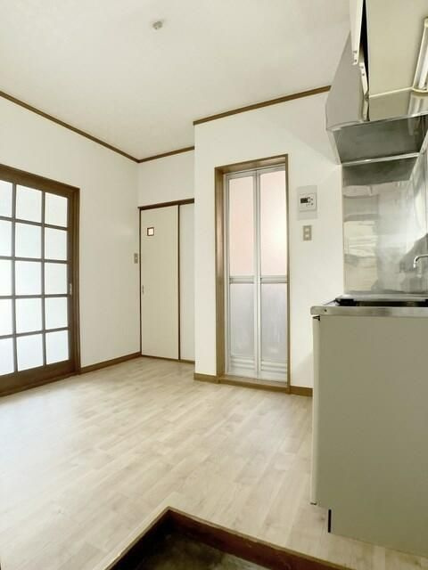 コーポエビスの玄関