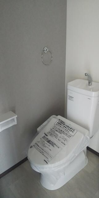 エープラス月見台のトイレ