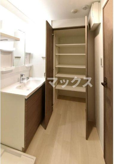 【収納】ミライズ横濱桜木町レジデンス 