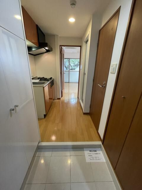 スカイコートヌーベル中村橋の玄関