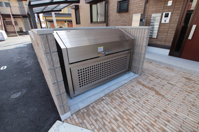 【その他共用部分】 | 東樹館 | 敷地内ゴミ捨場