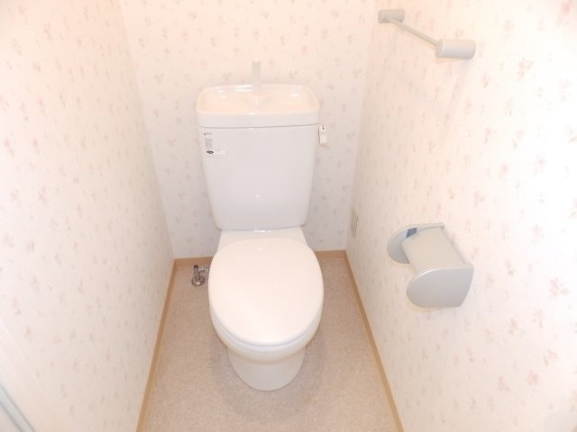ネオハイム六甲のトイレ