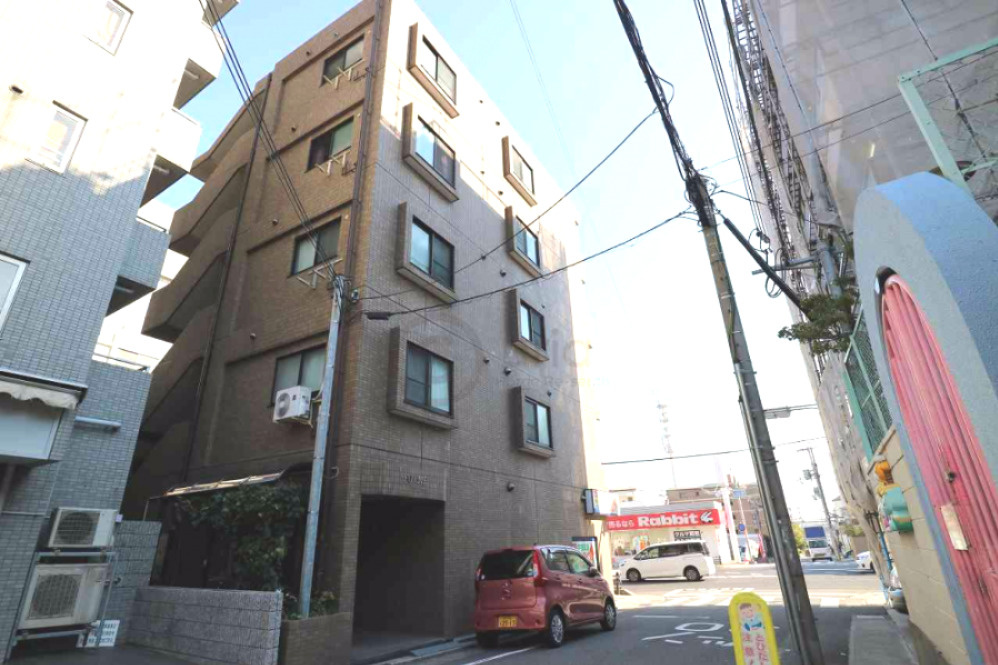 フォルム南六甲の外観