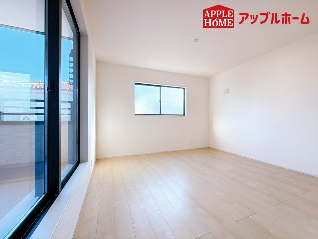 [新築住宅] 児玉郡上里町七本木 第6 全8棟の洋室|２階居室は全室収納あり！たっぷりある収納活用でお部屋もキレイを保てます♪