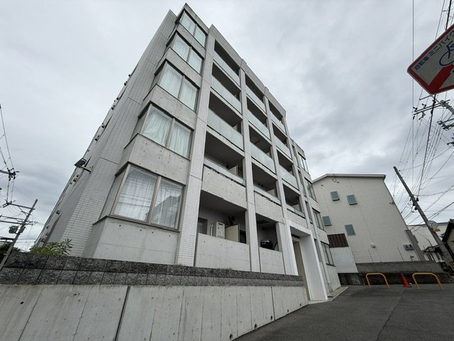 cozy豊中蛍池の外観