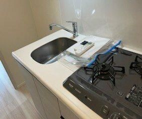 ＧＥＮＯＶＩＡ横浜関内ｓｋｙｇａｒｄｅｎのキッチン