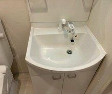 ＧＥＮＯＶＩＡ横浜関内ｓｋｙｇａｒｄｅｎの洗面所