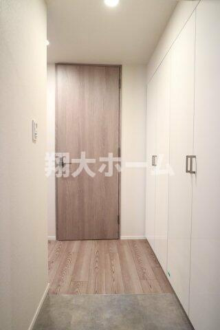 プラウドフラット浅草ディアージュの玄関