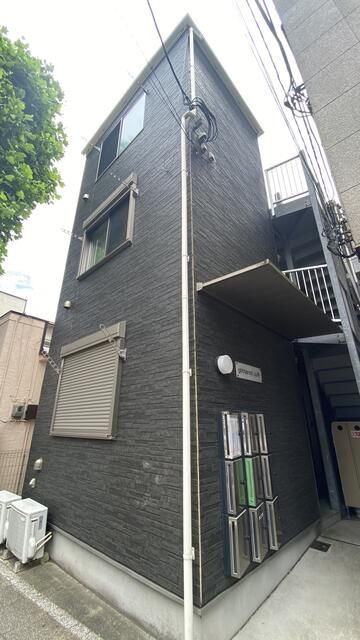 グリテラティ山手の外観