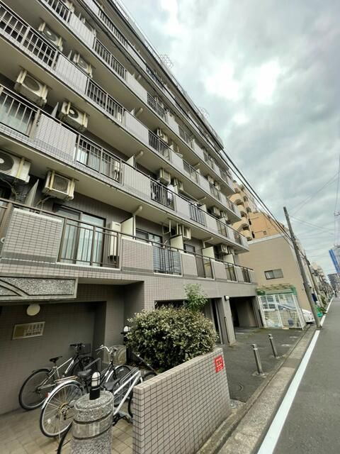 ナイスアーバンスピリッツ横濱吉野町の外観