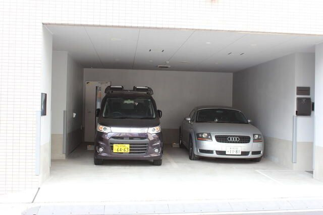 ステラ北進の駐車場