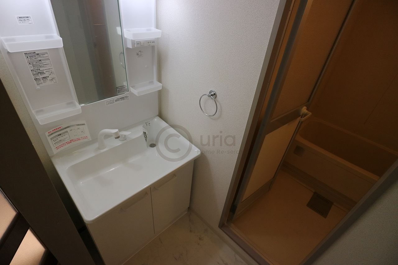 神戸市灘区徳井町４丁目の賃貸マンションの洗面所