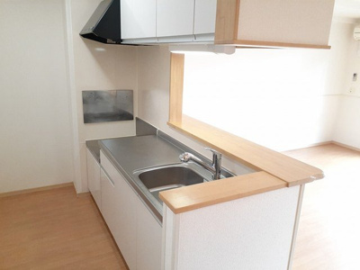 【キッチン】 | ペットマンションあかやま | きれいなキッチンです