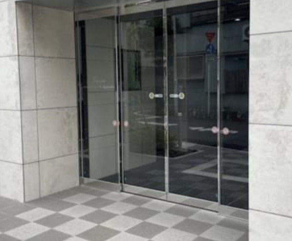 ＧＥＮＯＶＩＡ南千住Ⅴｓｋｙｇａｒｄｅｎのエントランス