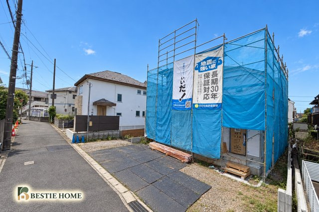 ■BESTie美邸100選■宮前平駅　LDK20帖♪駐車2台×長期優良住宅　新築戸建の前面道路含む現地写真