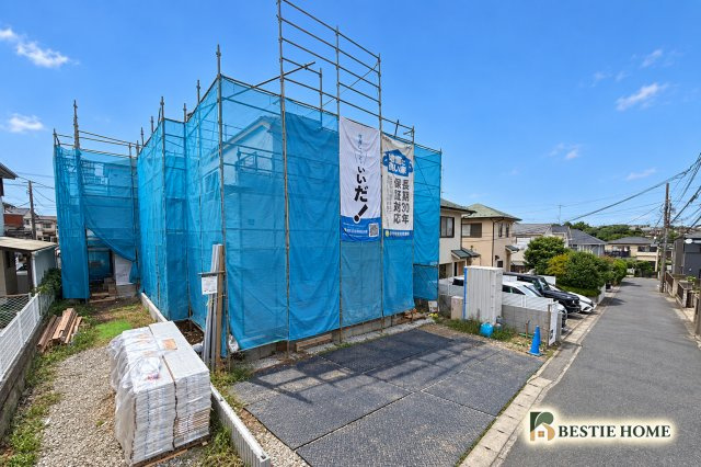 ■BESTie美邸100選■宮前平駅　LDK20帖♪駐車2台×長期優良住宅　新築戸建の前面道路含む現地写真