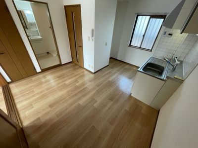 【寝室】 | マンションギュゼールⅡ | ※同建物別部屋の写真になります。