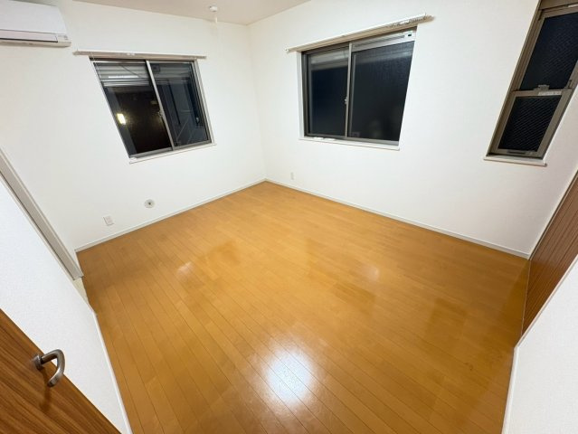 Apricot Houseの居間・リビング
