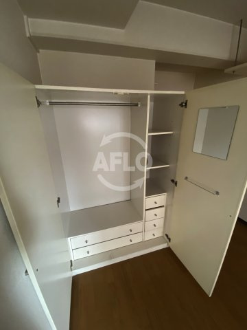 セイワパレス堂島シティの収納|セイワパレス堂島シティ　クローゼット
