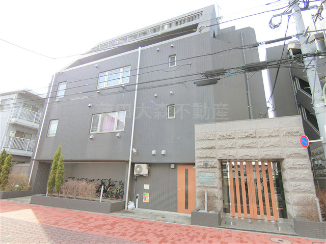 グランデュールⅥ羽田の外観|2019年5月築　RC鉄筋コンクリート造地上5階建て総戸数14戸
東京都大田区東糀谷3丁目　京急空港線大鳥居駅近最寄り徒歩3分