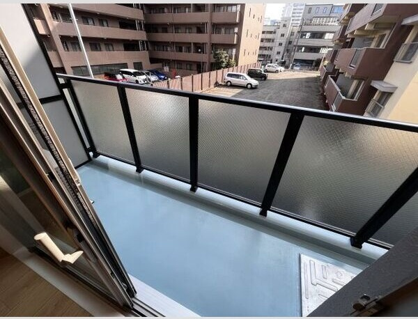 LUANA・AIR・RESIDENCE錦町のバルコニー
