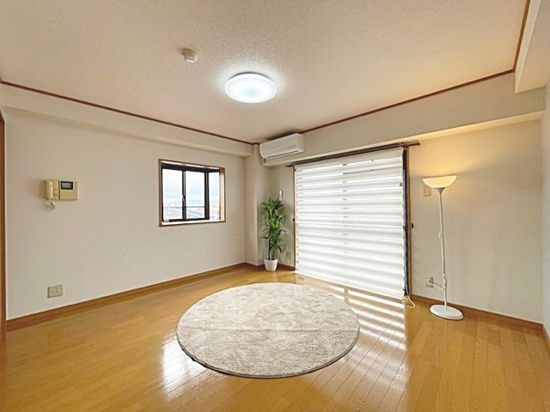 セピアコートの内装