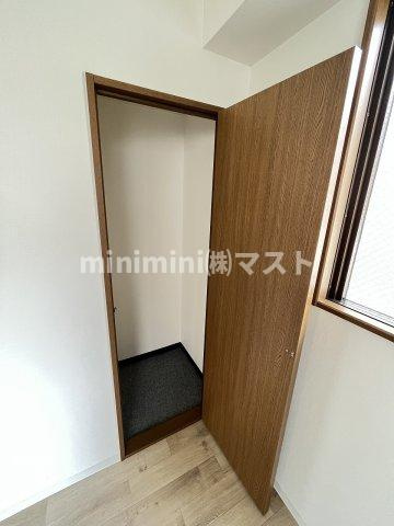 大阪市西区南堀江３丁目の賃貸マンションの収納