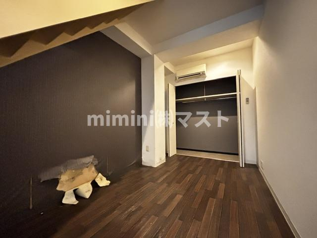 大阪市西区阿波座２丁目の賃貸マンションの洋室