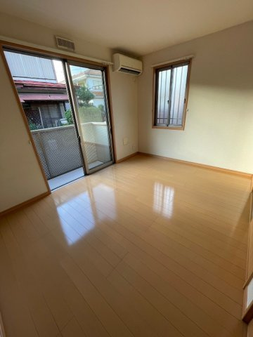 メゾンフォーチュンの居間・リビング|※別部屋参考写真