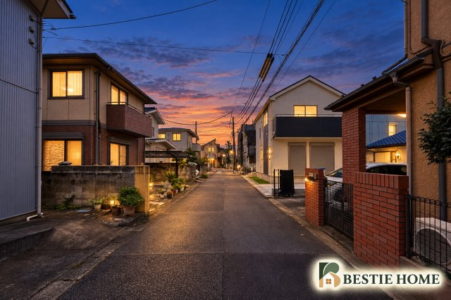 【南側の空間が開放的】川崎市宮前区東有馬３丁目の洋室|広々とした洋室です
