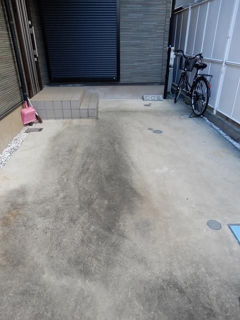 自由が丘戸建の駐車場|駐車場完備です