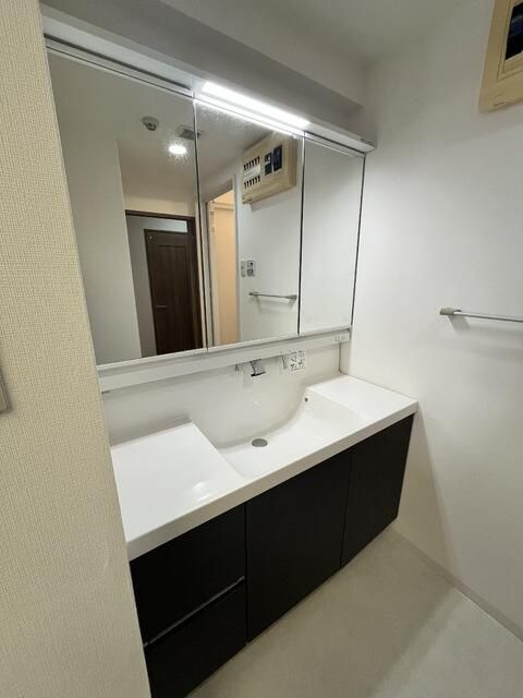 上用賀ガーデンの洗面所|忙しい朝には欠かせない洗面所です