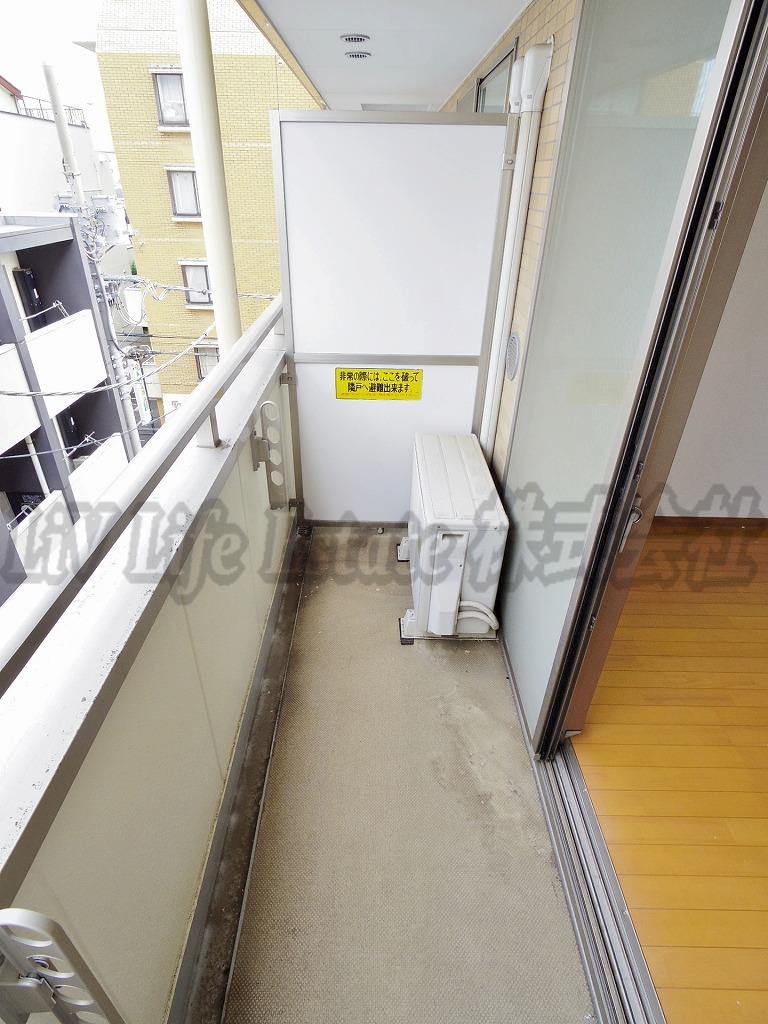 小平市学園東町１丁目の賃貸マンションのバルコニー