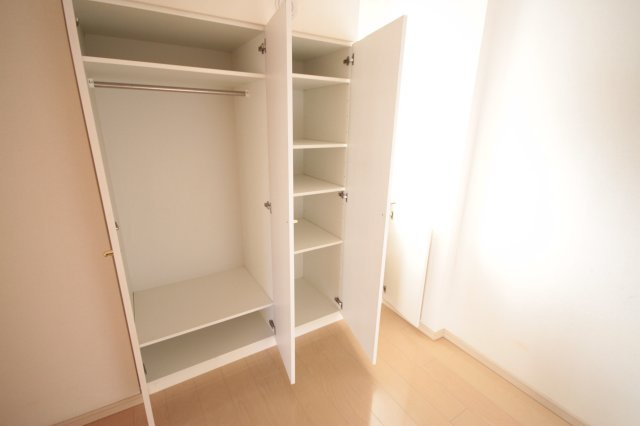 同マンション別部屋参考写真です。