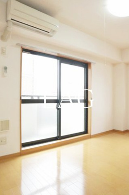 【居間・リビング】 | ラフィネ　カヤマ　Ⅰ | 洋室のお部屋です。