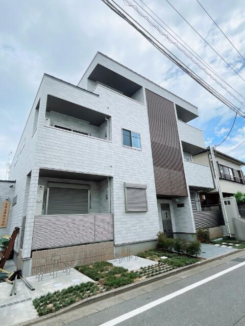 Ｓａｐｈｉｒ　ＫＡＭＩＵＭＡの外観|外観です