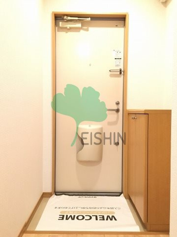 Casa JR箱崎 D棟の玄関|ダブルロック・モニタ付インターホン