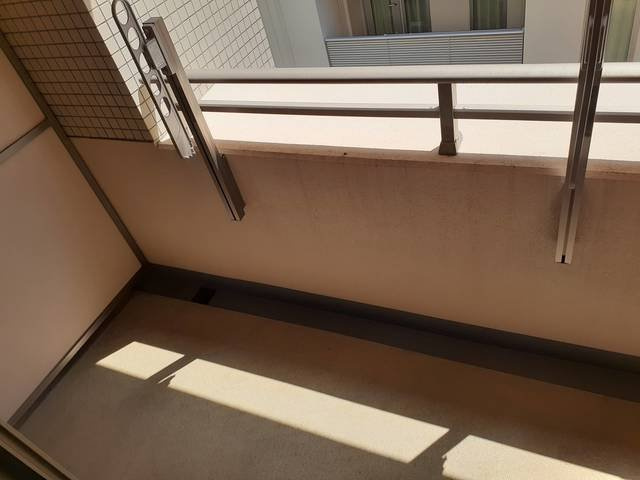 【バルコニー】