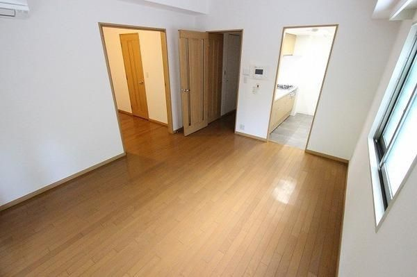 二子玉川園パークホームズの居間・リビング|おしゃれな居間です